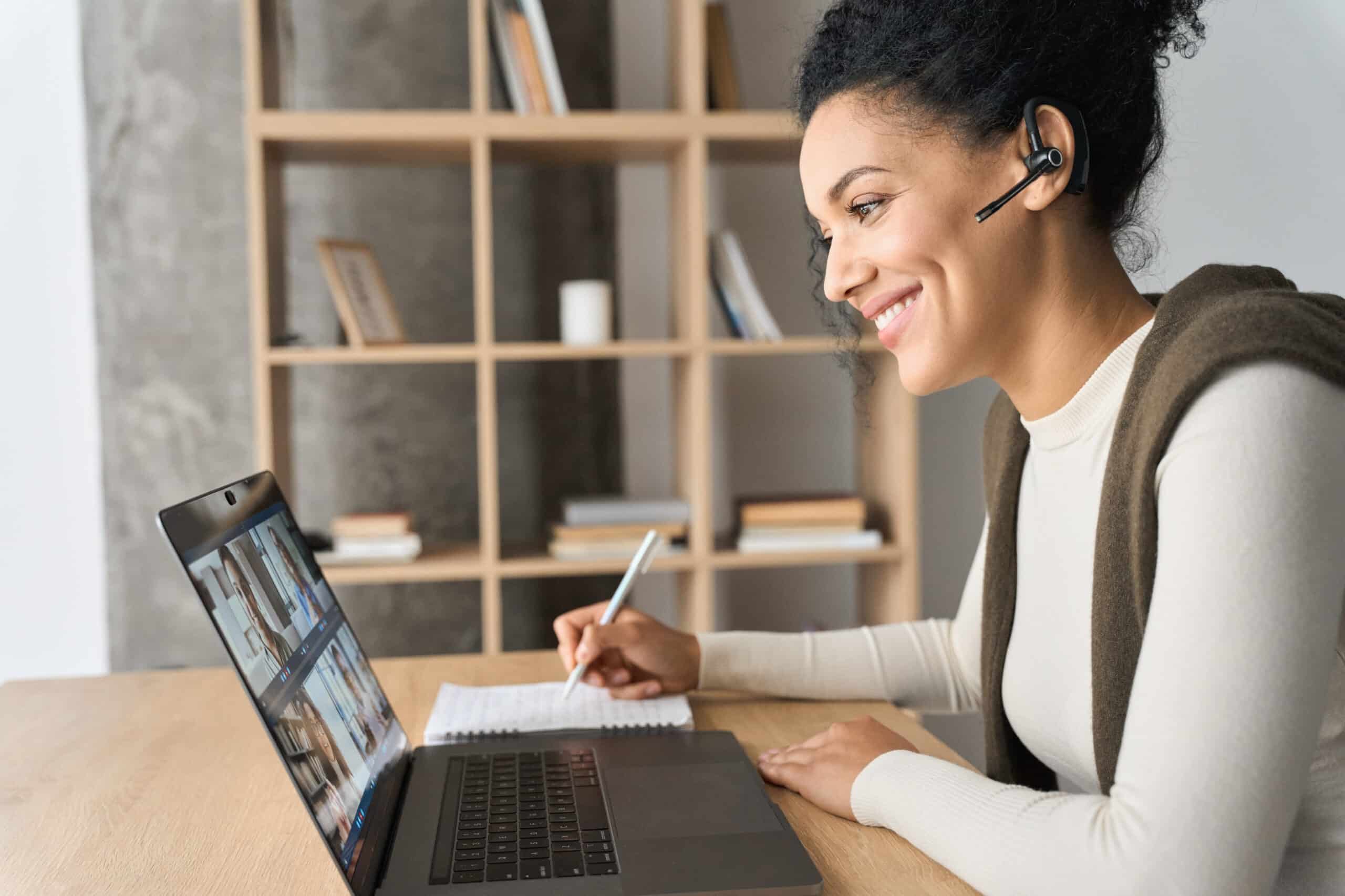 woman on laptop